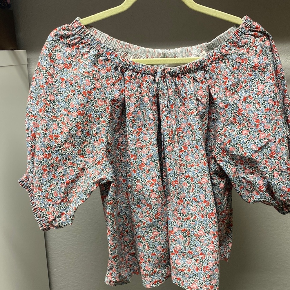DOEN Floral print scoopneck top
